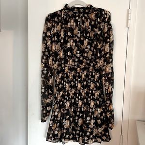 Floral dress w/ black liner